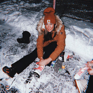 Meet your Posher, Alexandrea